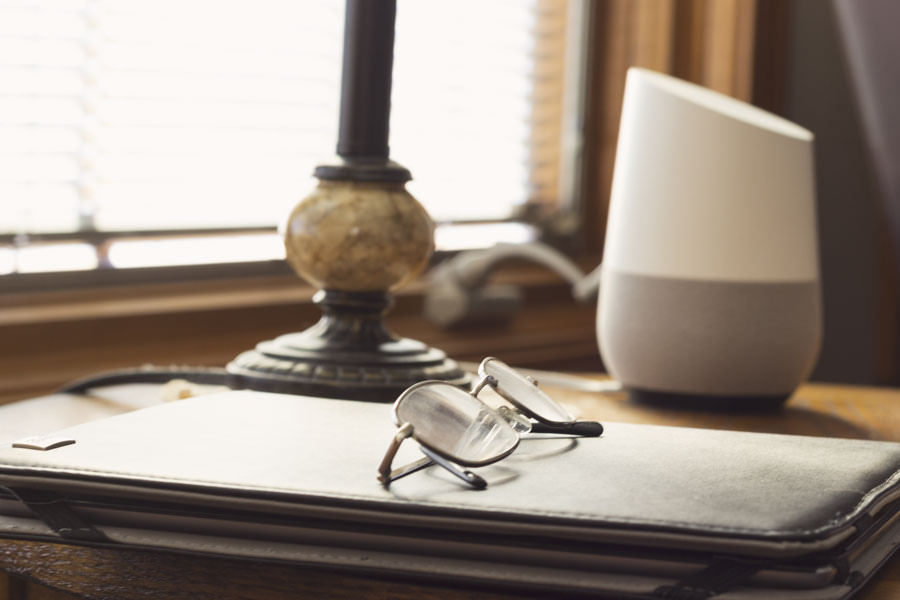 Comparatif des assistants virtuels : qui d’Amazon Echo ou Google Home trônera dans votre maison ? 